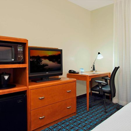 Fairfield Inn & Suites Fresno Clovis Bagian luar foto
