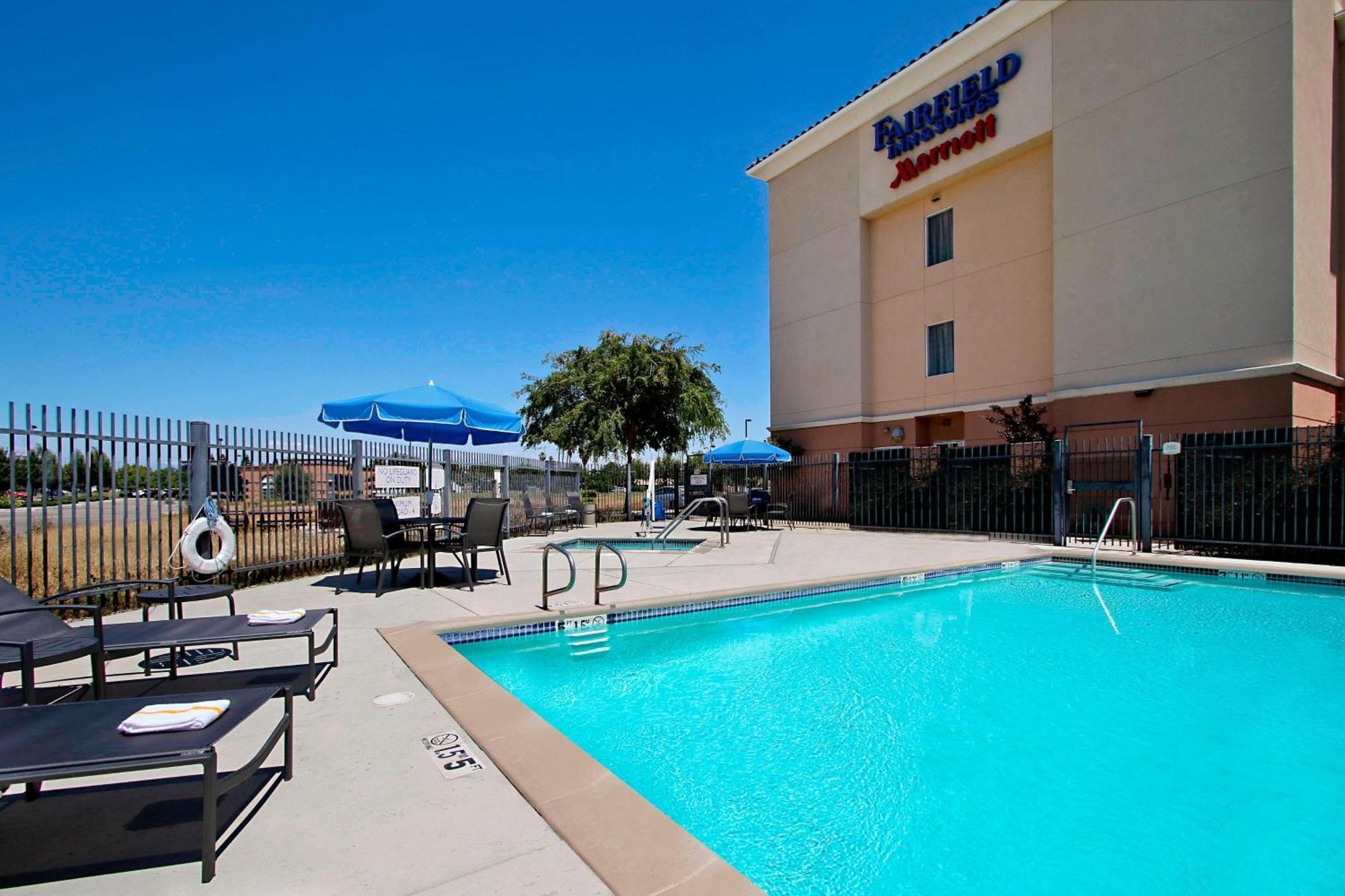 Fairfield Inn & Suites Fresno Clovis Bagian luar foto
