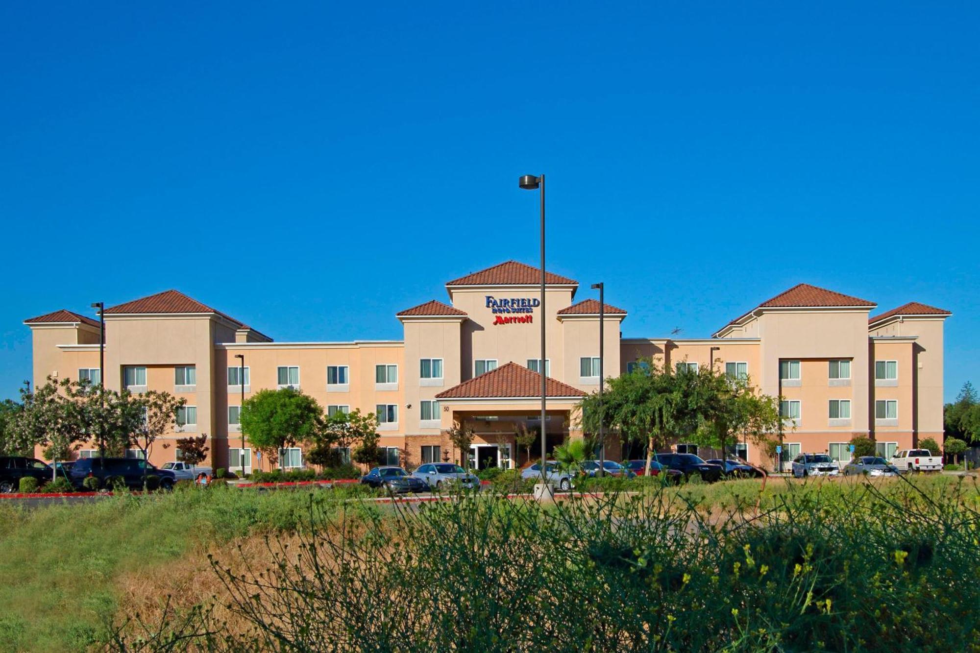 Fairfield Inn & Suites Fresno Clovis Bagian luar foto