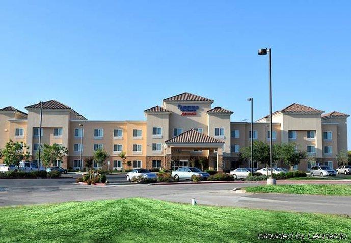 Fairfield Inn & Suites Fresno Clovis Bagian luar foto