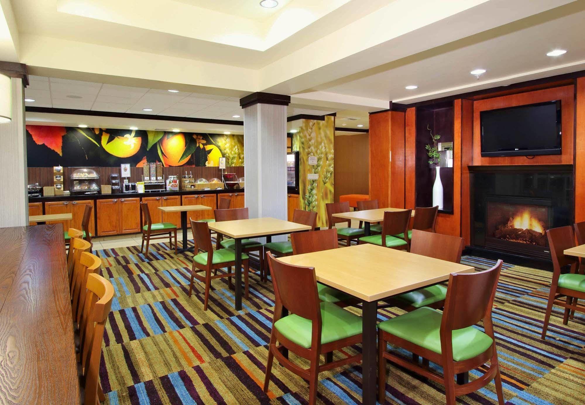 Fairfield Inn & Suites Fresno Clovis Bagian luar foto